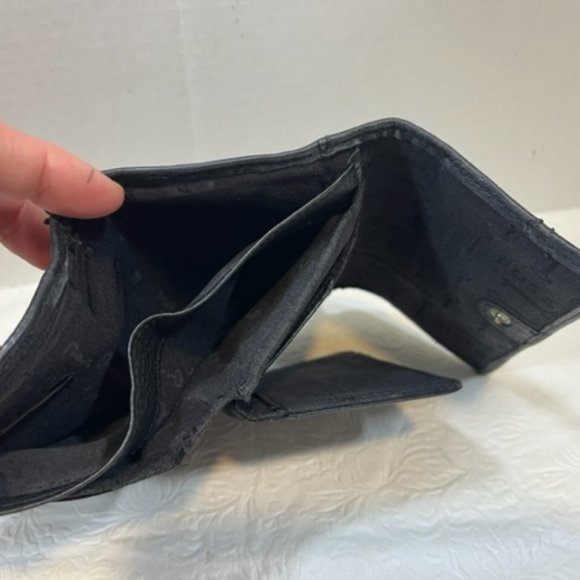 VTG FOSSIL Soft Black Cowhide Leather Trifold Stitched Wallet - Picture 8 of 16